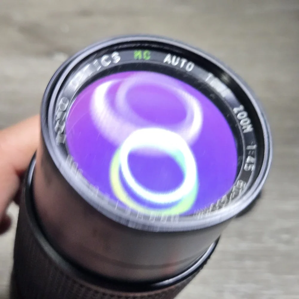 Toyo Optics Auto Tele Zoom Camera Lens 1:4.5  80-200mm Made in Japan